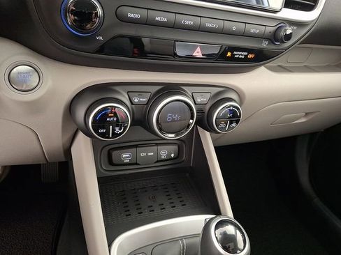 New 2026 Hyundai Venue SEL FWD image 16