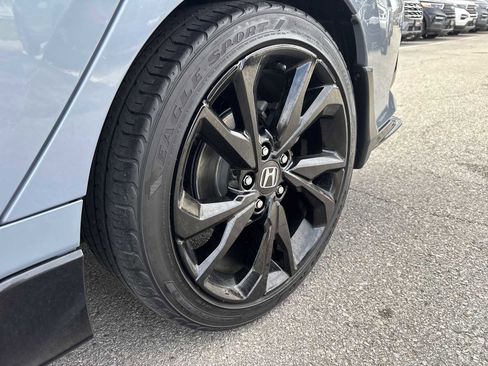 Used 2019 Honda Civic Sport Touring image 11