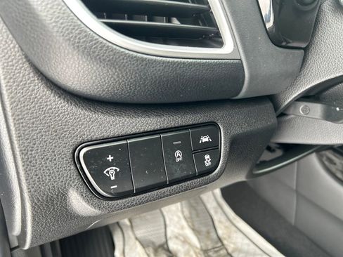 Used 2023 Kia Seltos SX AWD/4WD image 22
