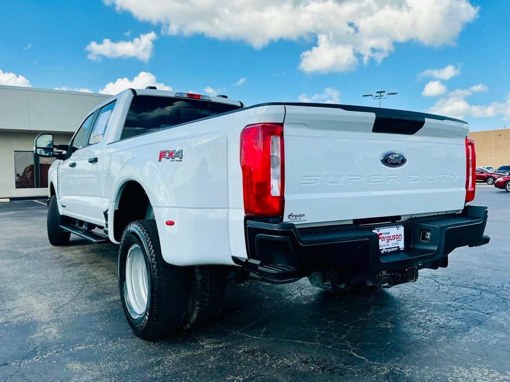 Used 2025 Ford F350 XL w/ XL Driver Assist Package AWD/4WD image 6