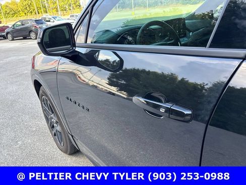 Used 2024 Chevrolet Blazer RS w/ Driver Confidence II Package AWD/4WD image 10