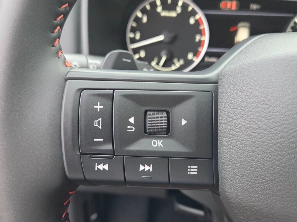 New 2026 Nissan Rogue SV AWD/4WD image 24