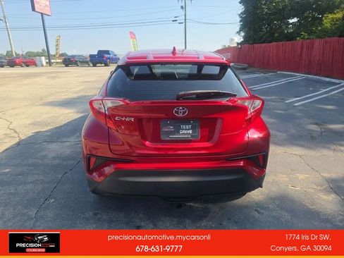 Used 2020 Toyota C-HR LE FWD image 5