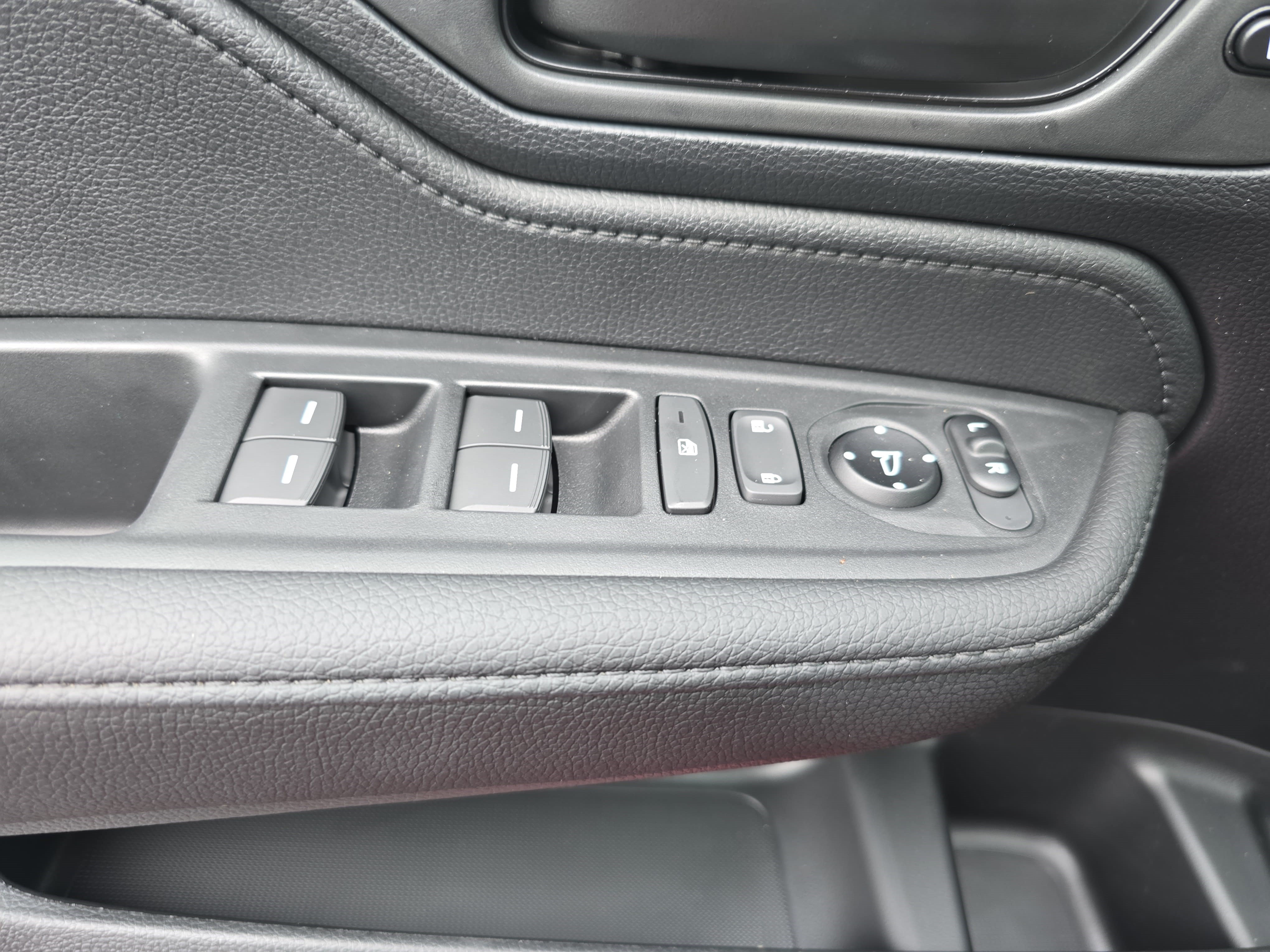 New 2027 Honda Odyssey Sport-L image 28