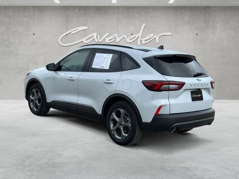 Used 2025 Ford Escape ST-Line FWD image 14