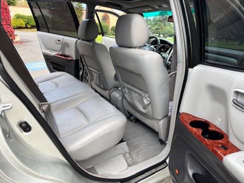 Used 2007 Toyota Highlander Limited image 27