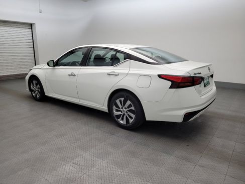 Used 2024 Nissan Altima 2.5 S FWD image 3