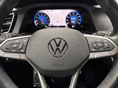 Used 2024 Volkswagen Atlas Cross Sport SEL Premium R-Line image 18