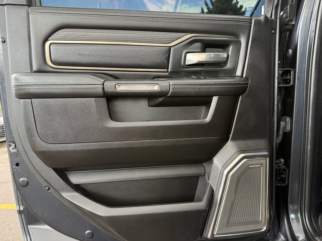 Used 2019 RAM 2500 Limited AWD/4WD image 15