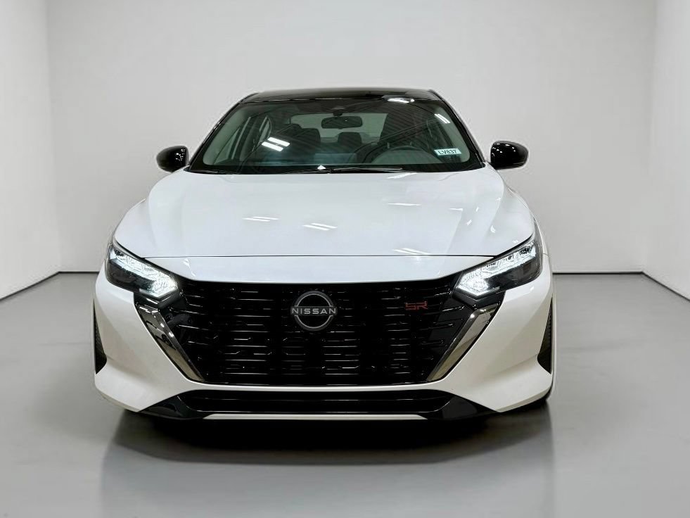 Used 2024 Nissan Sentra SR FWD image 10