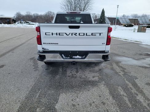 Used 2022 Chevrolet Silverado 1500 LT w/ Bed Protection Package image 8