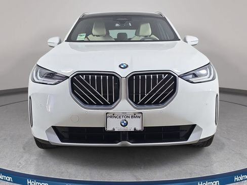 Used 2026 BMW X3 xDrive30i w/ Premium Package AWD/4WD image 3