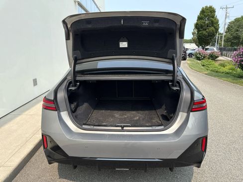 Certified 2024 BMW i5 M60 w/ Premium Package image 17