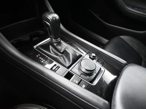 Used 2019 MAZDA MAZDA3 Sedan FWD image 26