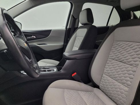Used 2019 Chevrolet Equinox LT image 17