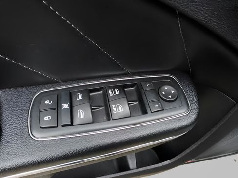 Used 2016 Dodge Charger R/T w/ Plus Group image 37