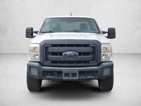 Used 2015 Ford F250 XL w/ Power Equipment Group AWD/4WD image 2