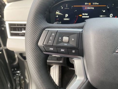 New 2026 Mitsubishi Outlander SEL image 16