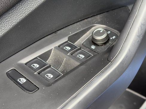 Certified 2024 Volkswagen Jetta Sport FWD image 22