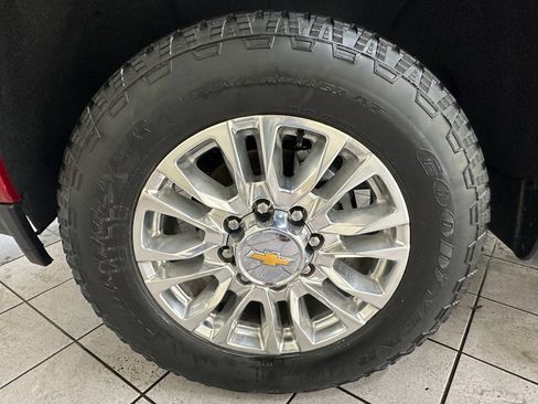 Certified 2022 Chevrolet Silverado 2500 High Country w/ Safety Package II image 20