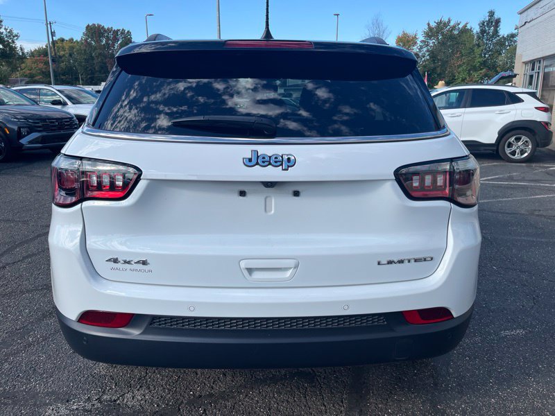 Used 2024 Jeep Compass Limited AWD/4WD image 6