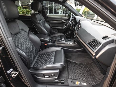 Used 2018 Audi SQ5 Premium Plus w/ S Sport Package AWD/4WD image 26