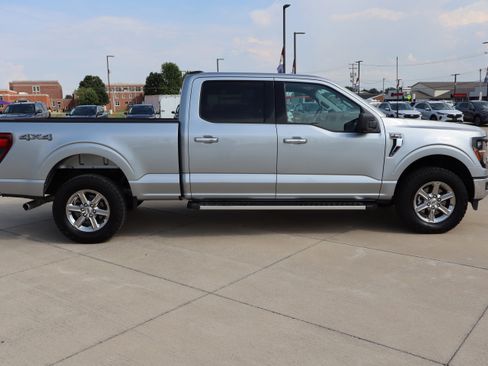 Used 2024 Ford F150 XLT w/ Tow/Haul Package image 5
