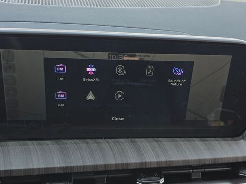 Certified 2025 Kia Telluride EX w/ EX Captain's Chair Package image 20