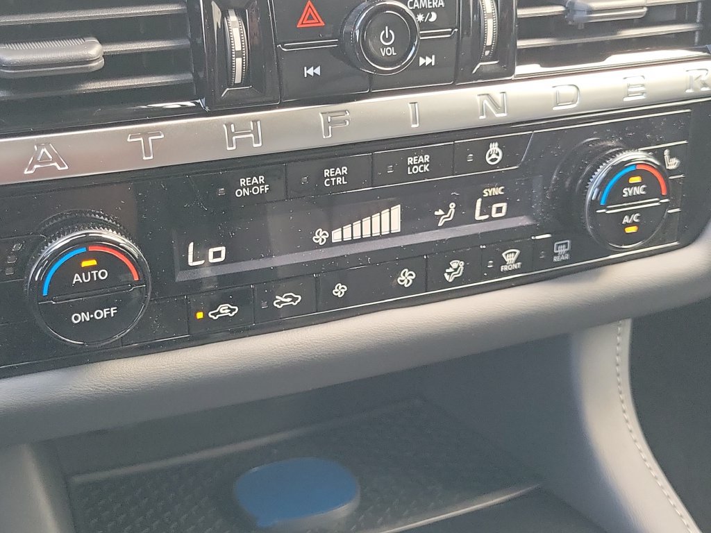 New 2026 Nissan Pathfinder SL FWD image 31