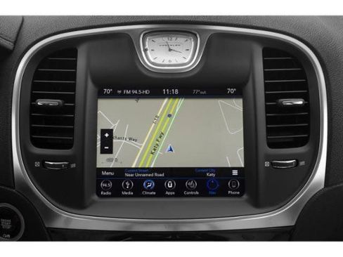 Used 2019 Chrysler 300 Limited AWD/4WD image 20
