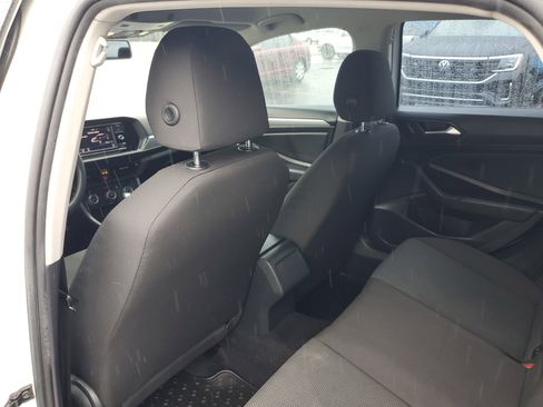 Used 2019 Volkswagen Jetta S image 16