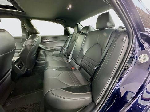Certified 2021 Toyota Avalon XSE image 25