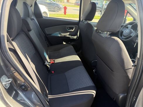 Used 2016 Toyota Yaris L FWD image 28