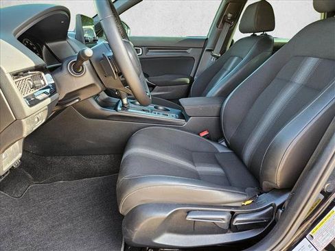 Used 2025 Honda Civic Sport image 15