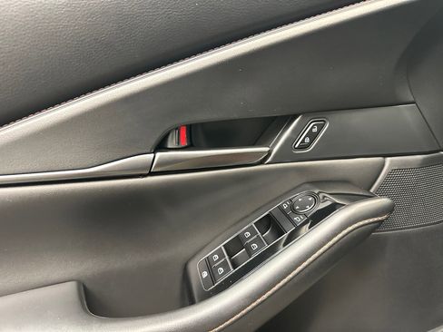 Used 2024 MAZDA CX-30 Carbon image 34