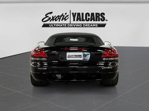 Used 2008 Dodge Viper SRT-10 RWD image 4