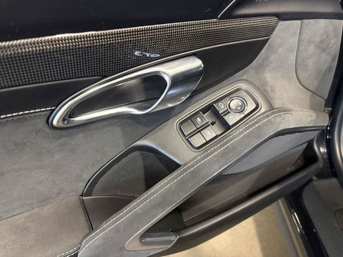 Used 2015 Porsche 911 GT3 RWD image 12
