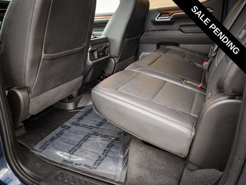 Used 2022 GMC Sierra 1500 Denali w/ Denali Reserve Package AWD/4WD image 32