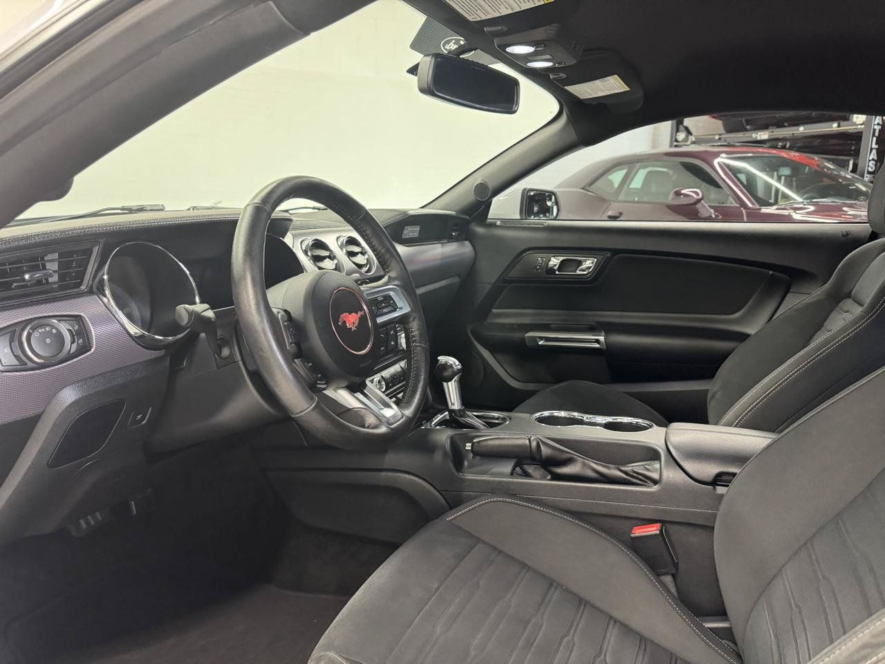 Used 2016 Ford Mustang Coupe RWD image 18