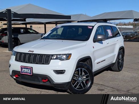 Used 2018 Jeep Grand Cherokee Trailhawk image 1