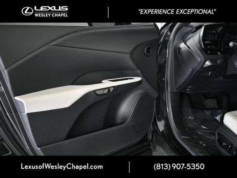 Used 2023 Lexus RX 350 Premium image 19