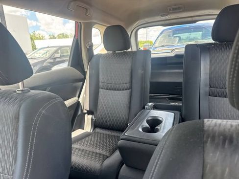 Used 2017 Nissan Rogue S AWD/4WD image 11