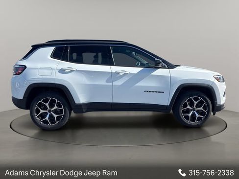 Used 2025 Jeep Compass Limited AWD/4WD image 6