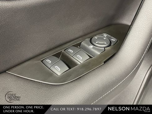 Used 2020 Chevrolet Blazer LT image 21