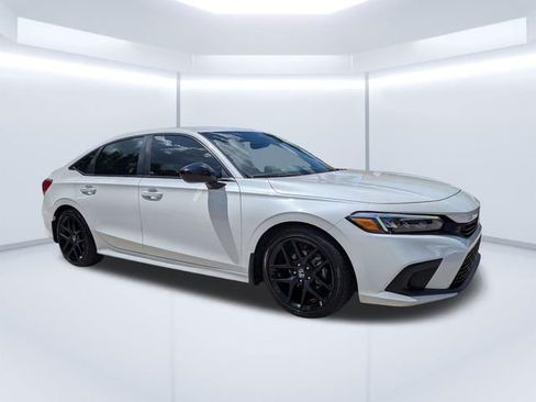 Used 2024 Honda Civic Sport image 1