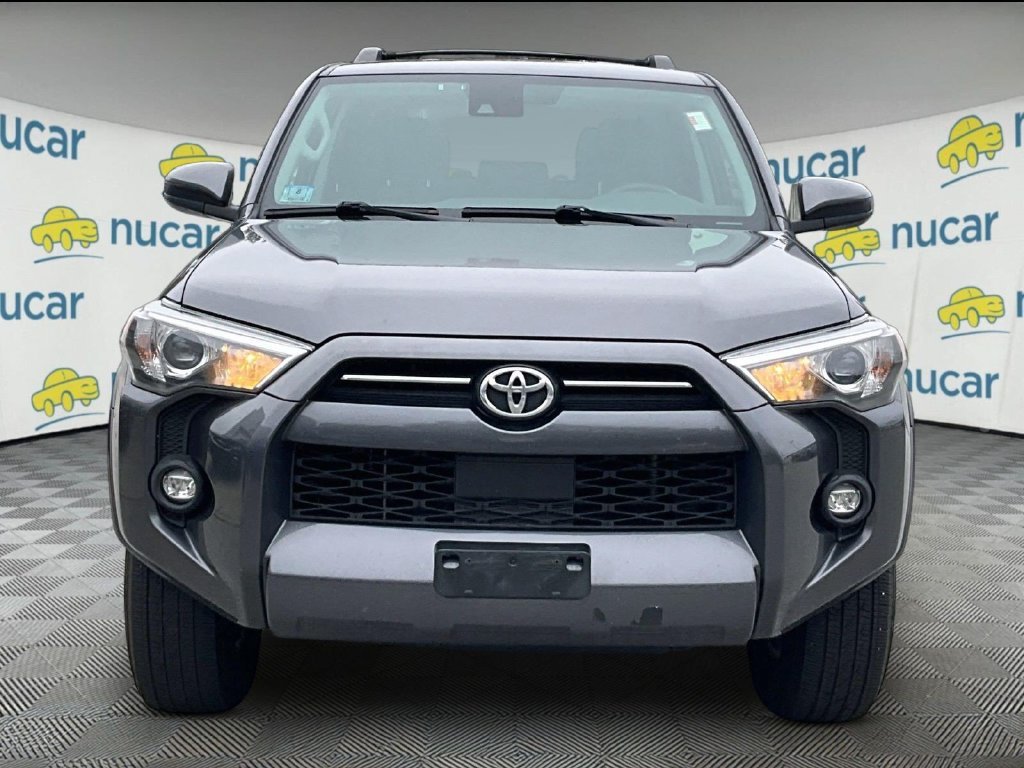 Used 2023 Toyota 4Runner SR5 AWD/4WD image 2