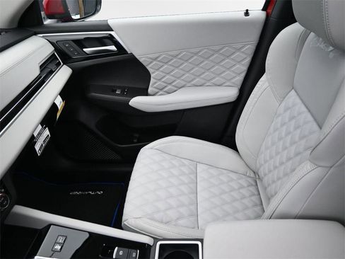 New 2025 Mitsubishi Outlander SEL image 23