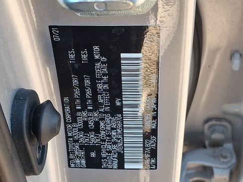 Certified 2021 Toyota 4Runner SR5 Premium w/ Moonroof Package image 28