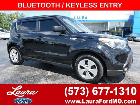 Used 2016 Kia Soul FWD image 1