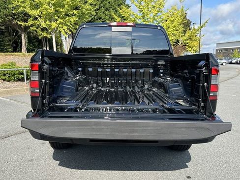 New 2026 Nissan Frontier S image 13